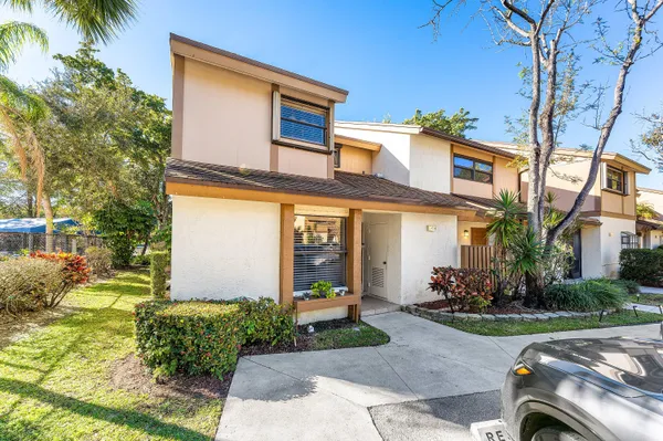 $349,900 | 4769 Northwest 30th Street, Coconut Creek, FL 33063