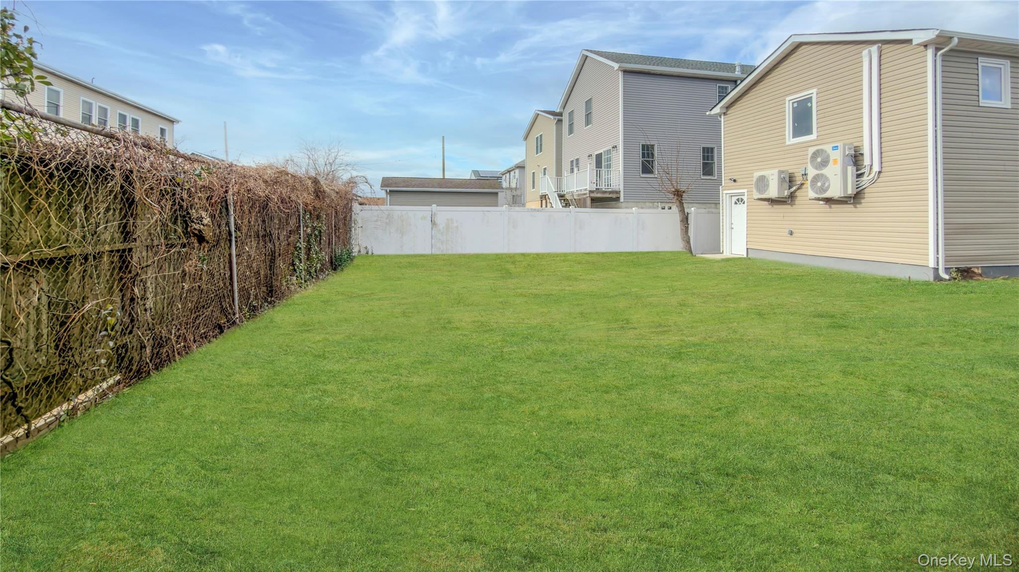 37 Deal Road Island Park, NY 11558 - Photo 47 of 50 View of fenced backyard