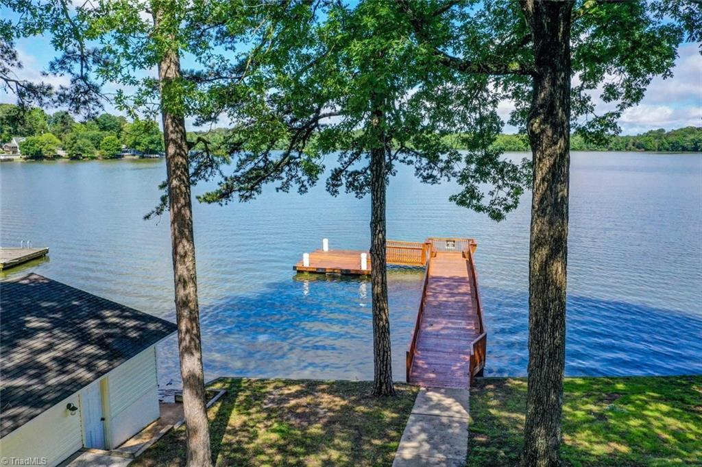 730 Catfish Road Richfield, NC 28137 - Photo 4 of 30 Gallery Image 4