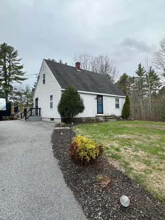 $445,000 | 3 Woodland Avenue, Standish, ME 04085