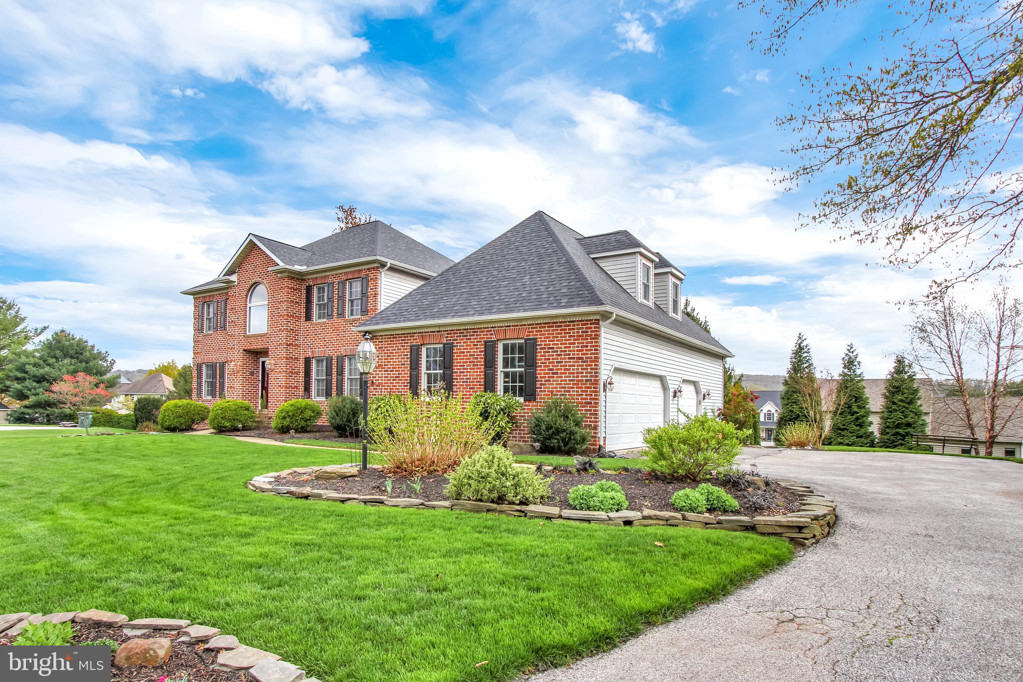 2732 Chestnut Run Road York, PA 17402 - Photo 2 of 50 Gallery Image 2