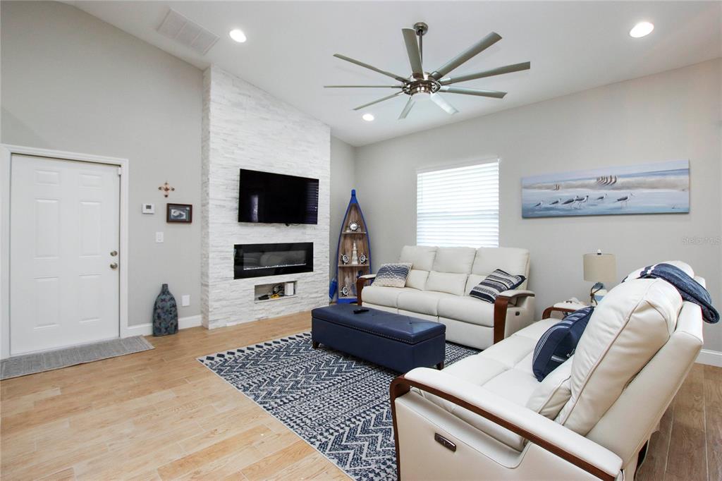 4446 Bayano Street North Port, FL 34287 - Photo 8 of 36