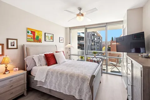 $349,000 | 123 South Green Street, Unit 409B, Chicago, IL 60607