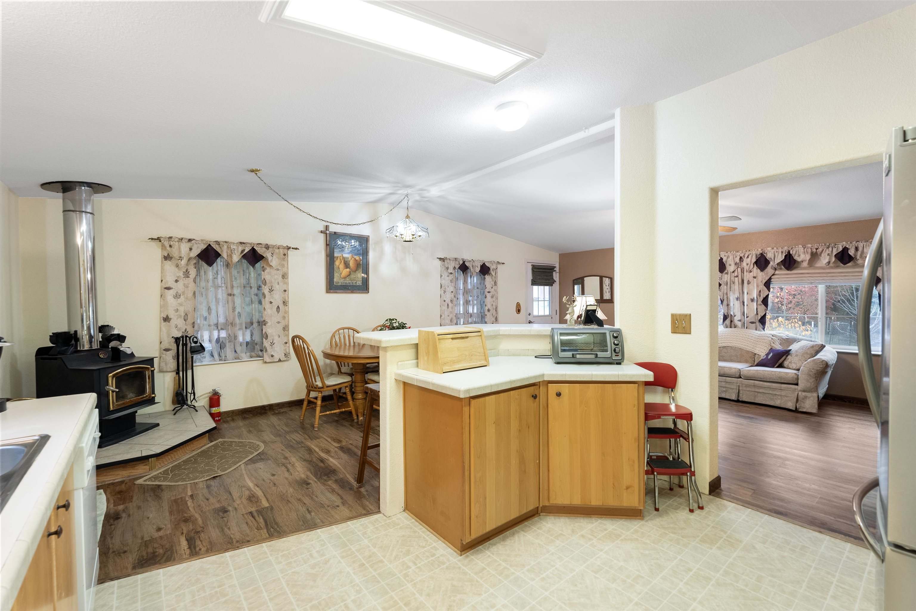 13411 East Randall Road Mead, WA 99021 - Photo 17 of 47