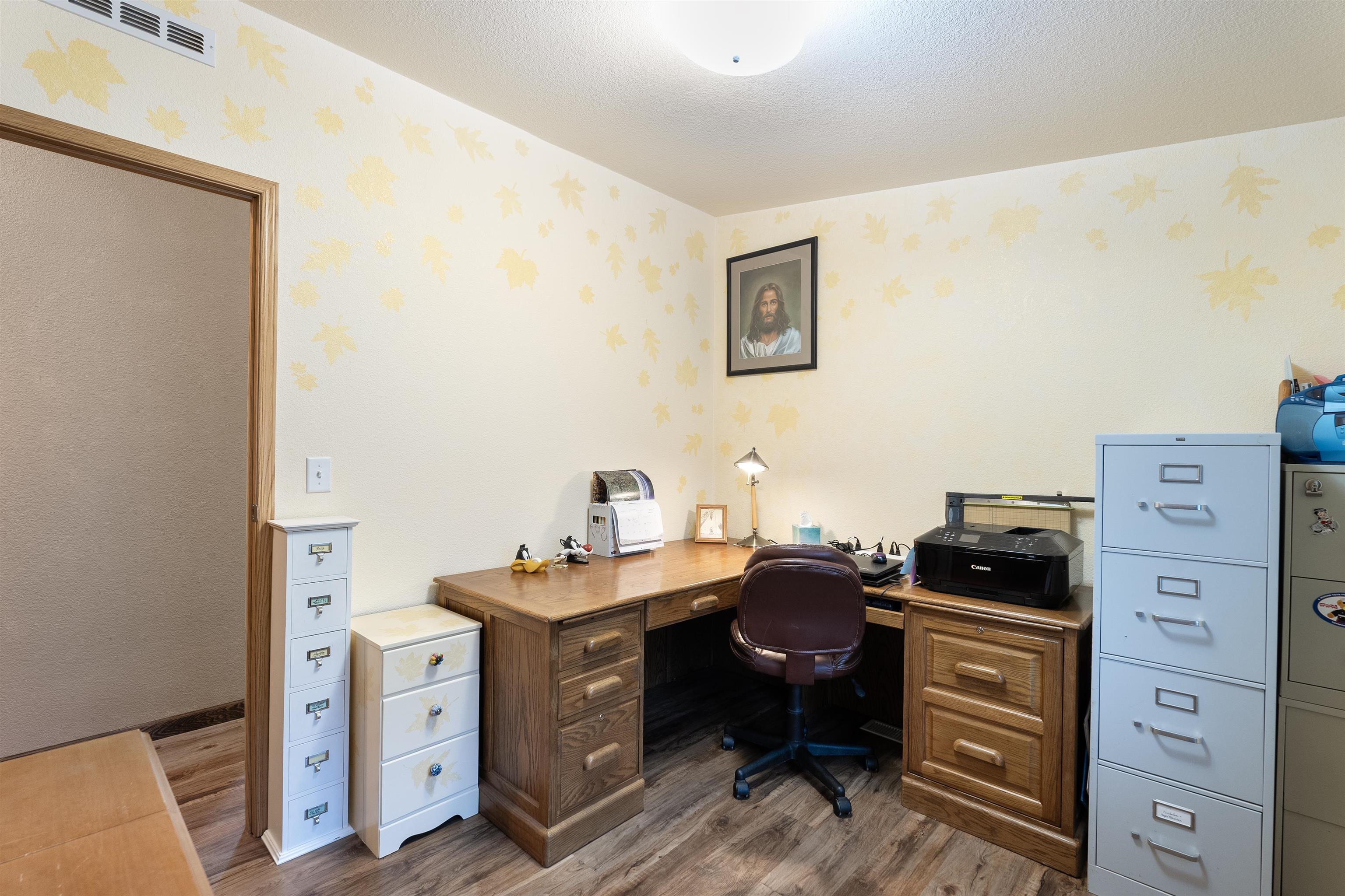 13411 East Randall Road Mead, WA 99021 - Photo 22 of 47