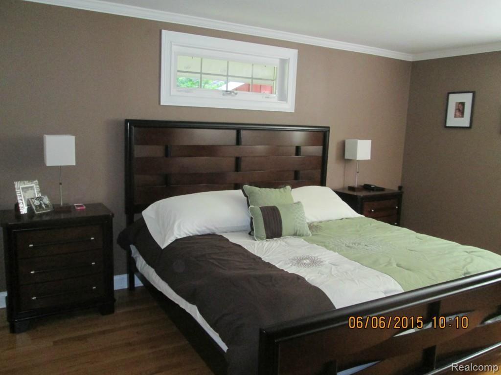 2856 Riverside Drive Port Huron, MI 48060 - Photo 14 of 25 IMG_1512.jpg