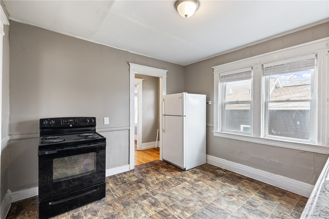 175 Bartlett Street Rochester, NY 14611 - Photo 20 of 39