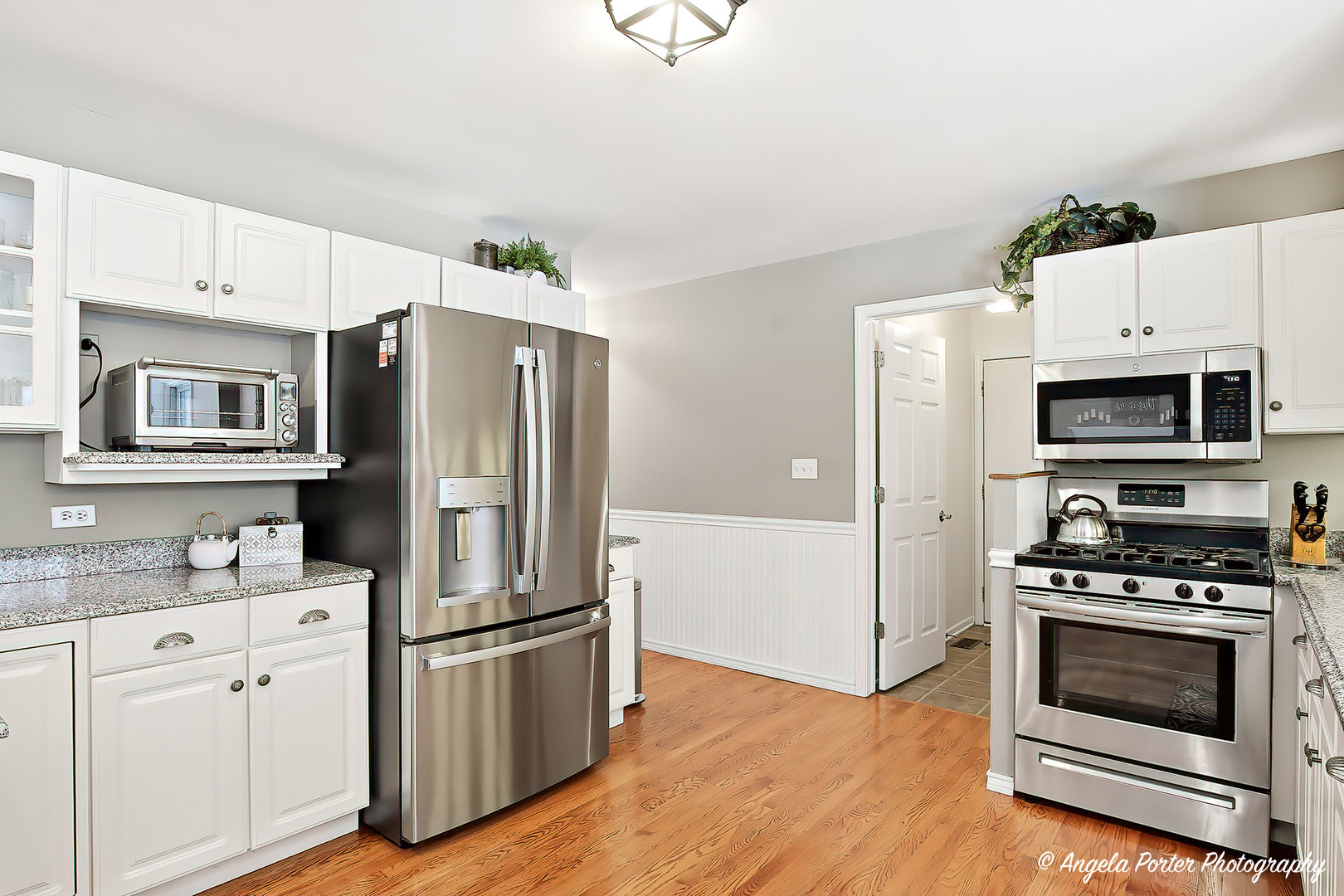 387 Long Hill Road Gurnee, IL 60031 - Photo 9 of 52