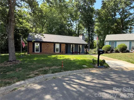 $269,900 | 6804 Delta Lake Drive, Charlotte, NC 28215