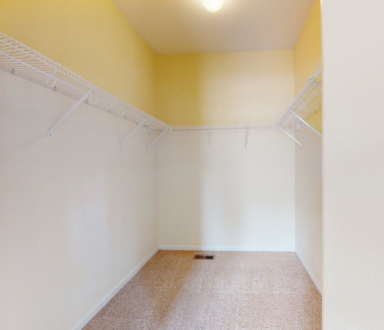 1540 Cadillac Circle Romeoville, IL 60446 - Photo 22 of 32 a view of small space