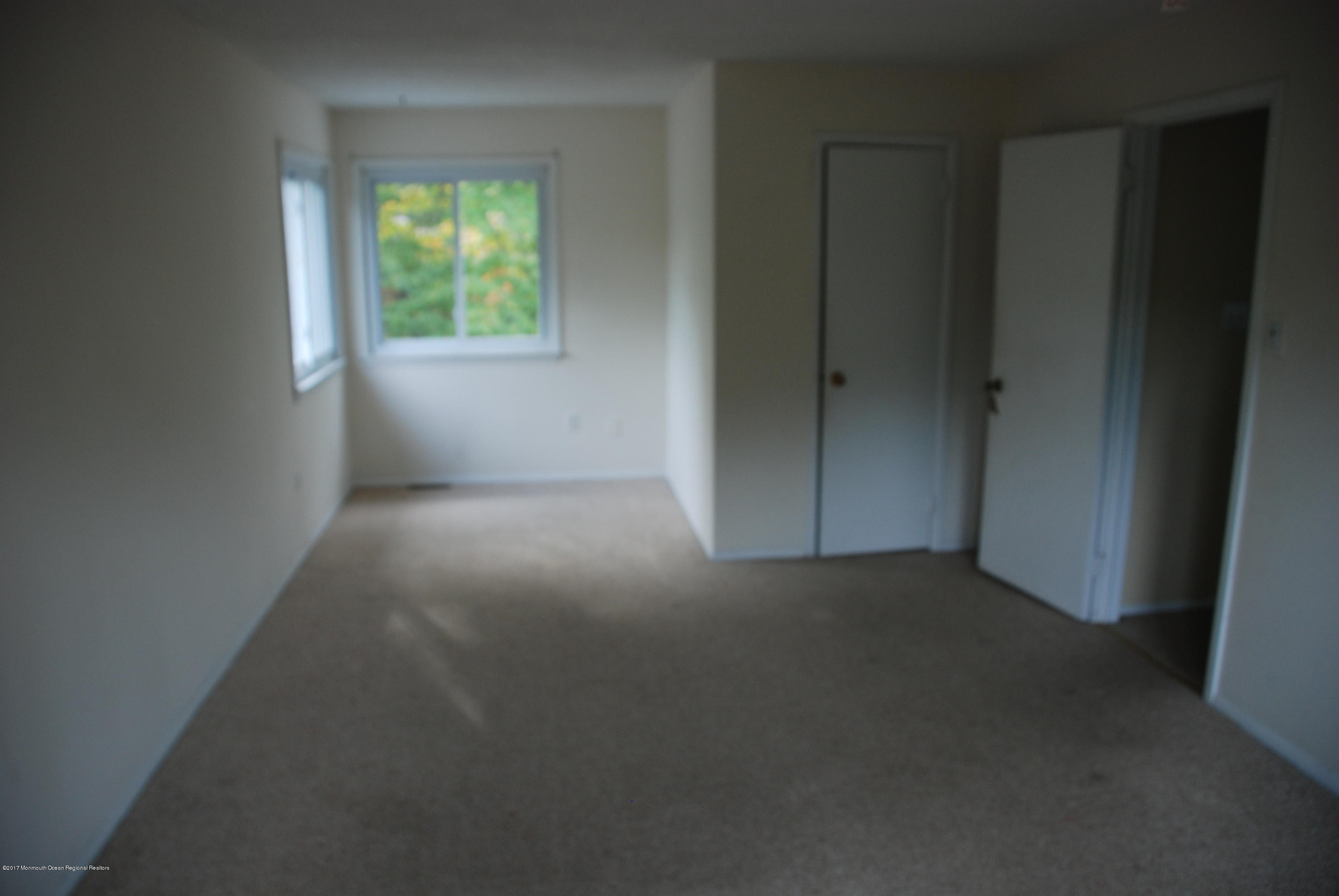 1000 Port-Au-Prince Street Toms River, NJ 08753 - Photo 12 of 17 DSC_0812