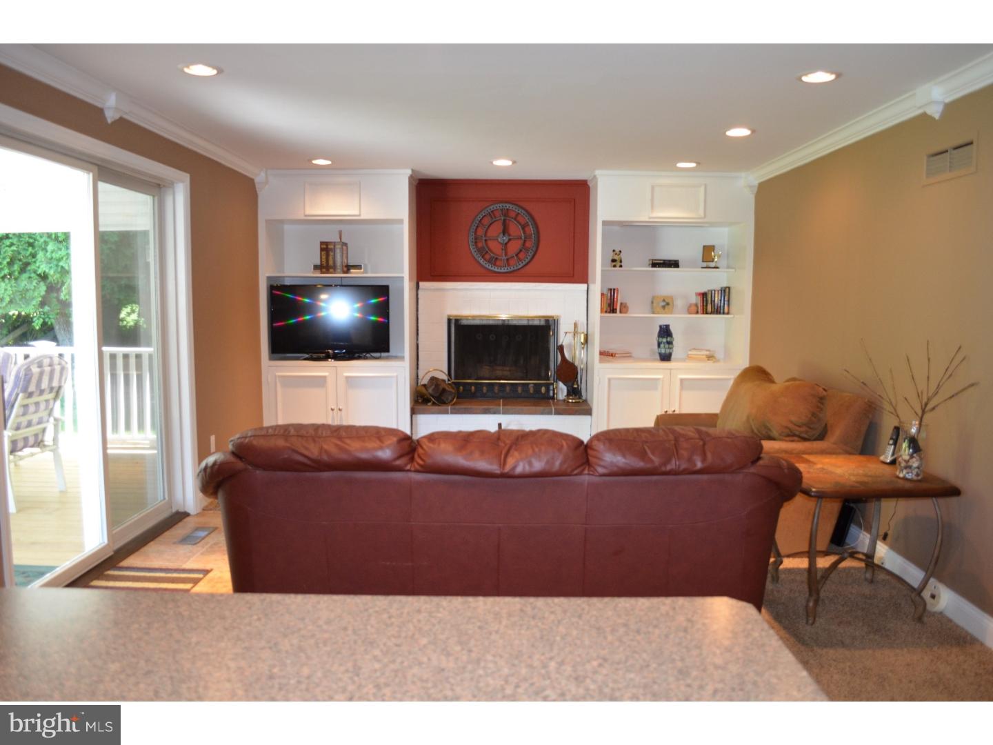 216 Remington Road Broomall, PA 19008 - Photo 14 of 25 Family Room