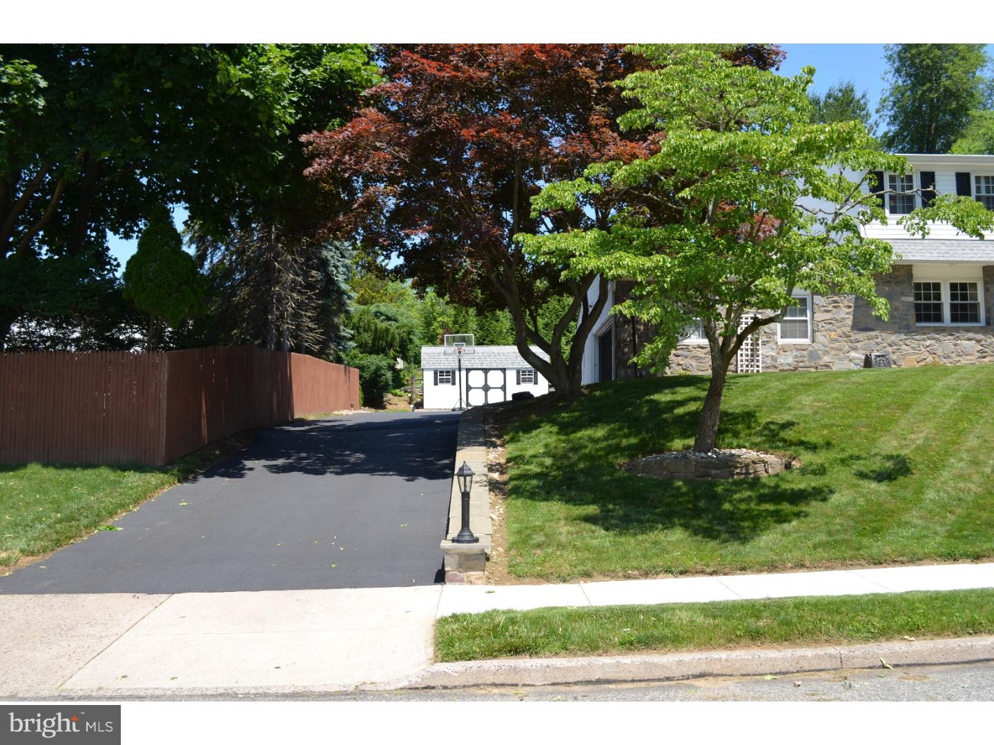 216 Remington Road Broomall, PA 19008 - Photo 4 of 25 Driveway