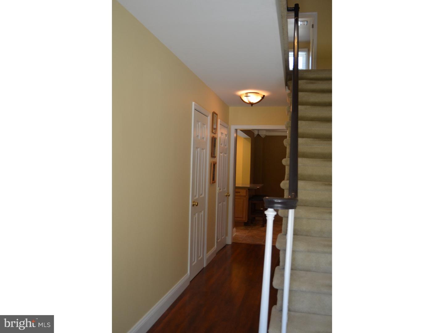 216 Remington Road Broomall, PA 19008 - Photo 7 of 25 Foyer
