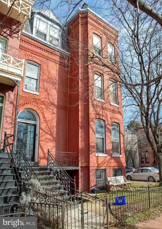 $1,950,000 | 520 Constitution Avenue Northeast, Washington, DC 20002
