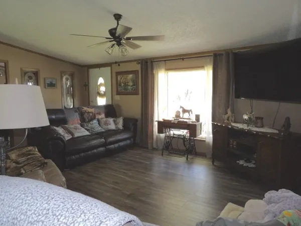 $319,500 | 6475 Highway 145, Carrier Mills, IL 62917