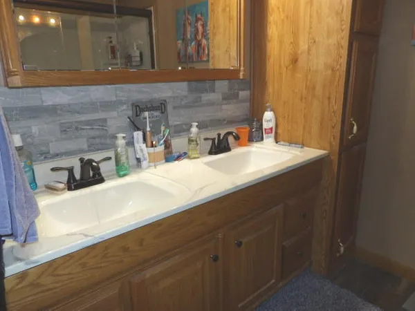 $319,500 | 6475 Highway 145, Carrier Mills, IL 62917