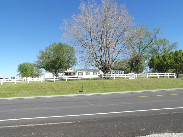 $319,500 | 6475 Highway 145, Carrier Mills, IL 62917