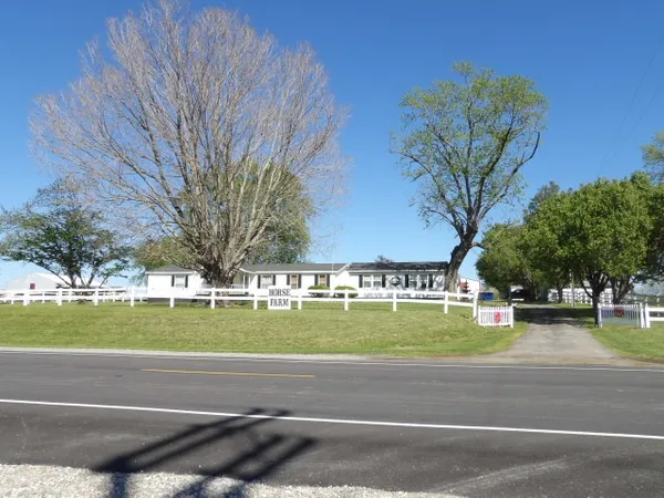 $319,500 | 6475 Highway 145, Carrier Mills, IL 62917