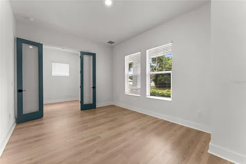 $1,200,000 | 7428 Burlington Avenue North, St. Petersburg, FL 33710