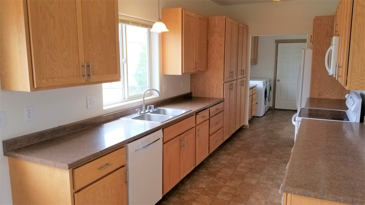 13304 East Piper Road Spokane, WA 99217 - Photo 9 of 20