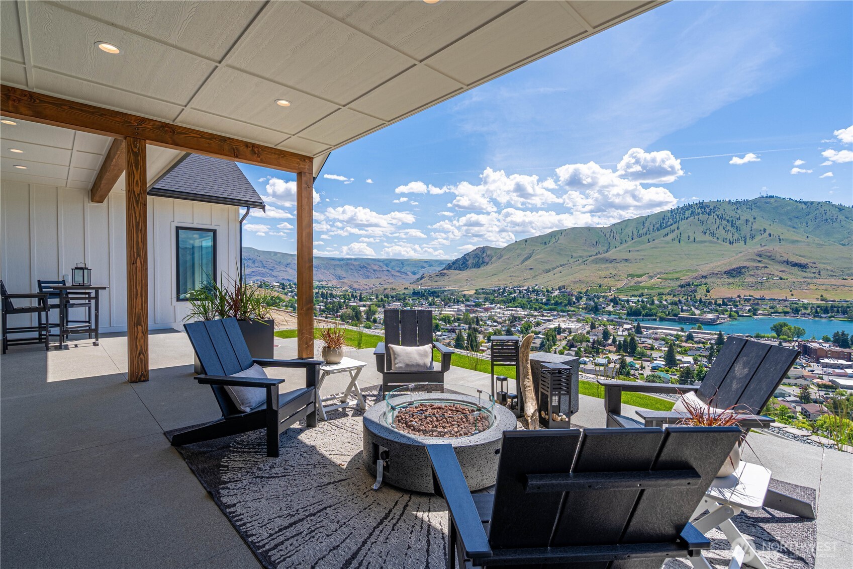 548 Harvest Ridge Drive Chelan, WA 98816 - Photo 19 of 39
