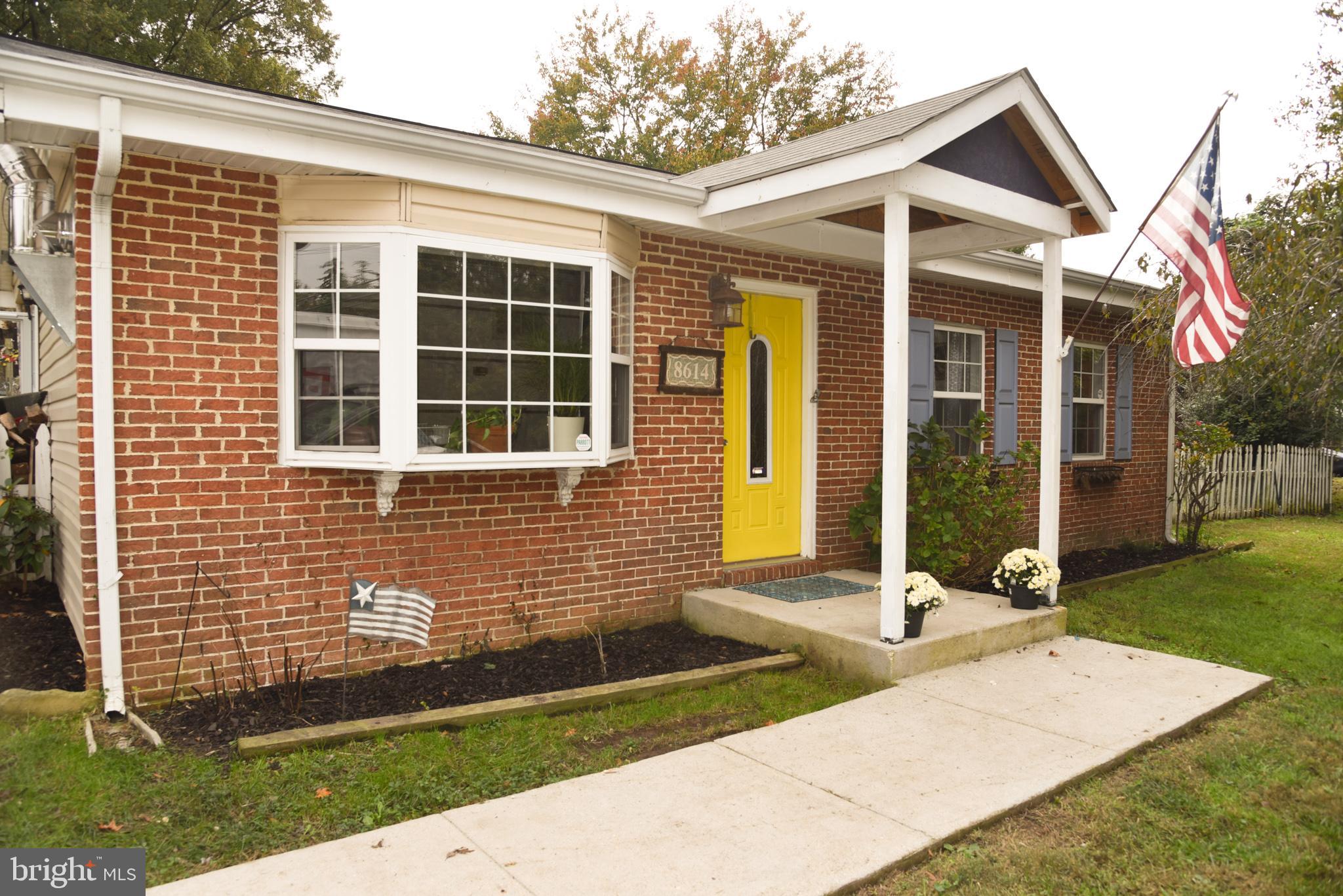 8614 Fort Foote Road Fort Washington, MD 20744 - Photo 2 of 24 Front of Home