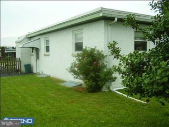 1317 Hillcrest Road Conshohocken, PA 19428 - Photo 6 of 6 Exterior Back