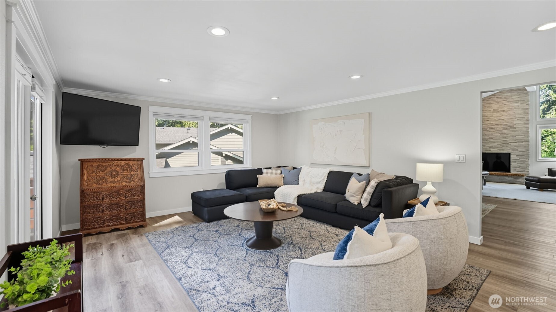 8608 185th Place Southwest Edmonds, WA 98026 - Photo 11 of 40 Gallery Image 11