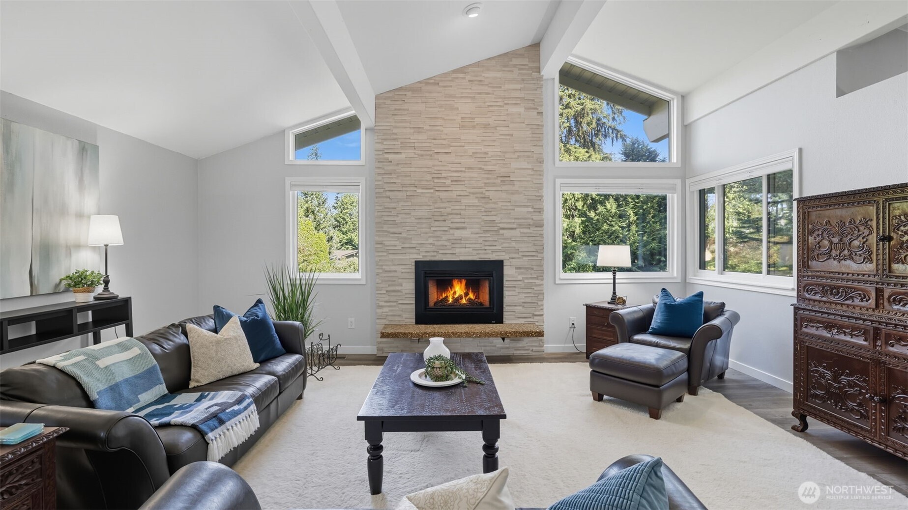 8608 185th Place Southwest Edmonds, WA 98026 - Photo 5 of 40 Gallery Image 5