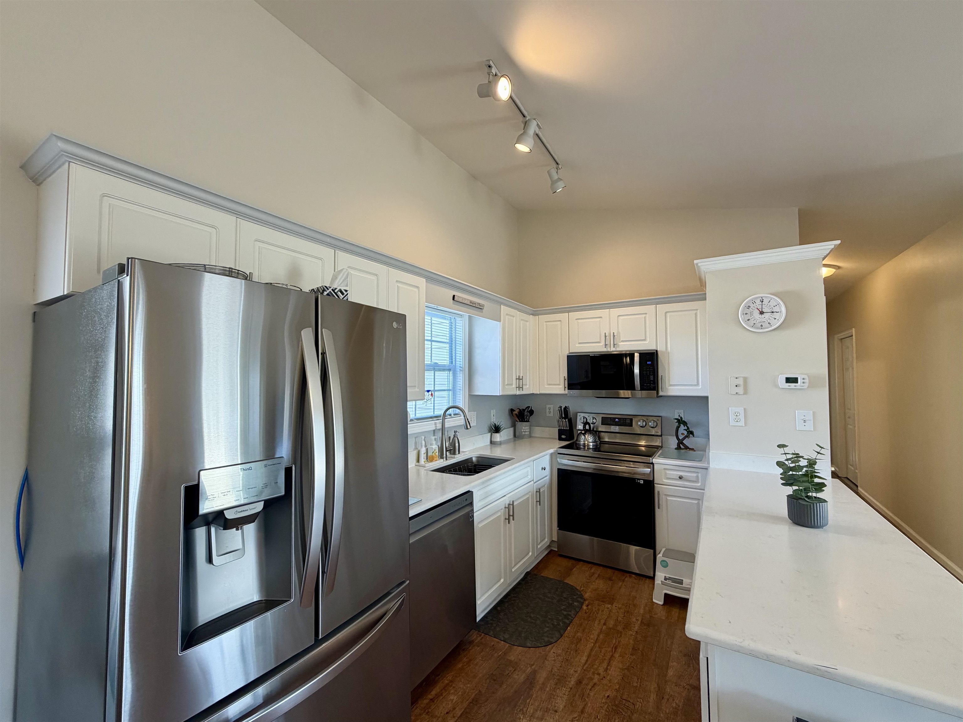 1940 Rhea Drive Surfside Beach, SC 29575 - Photo 11 of 54 Gallery Image 11