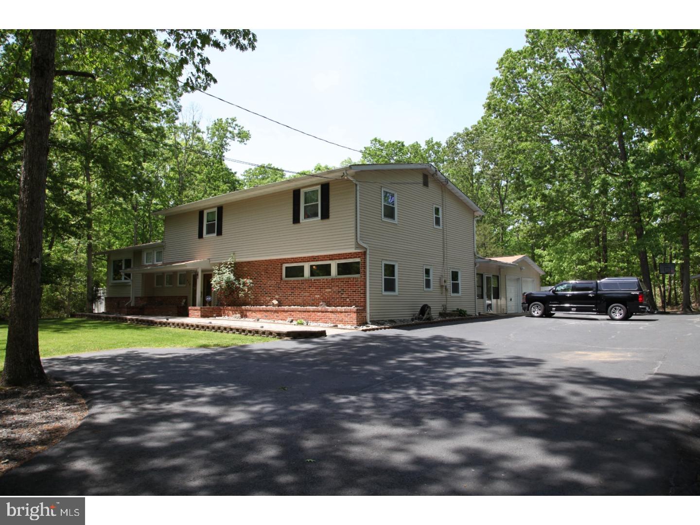 275 Forked Neck Road Vincentown, NJ 08088 - Photo 3 of 25 Exterior Side