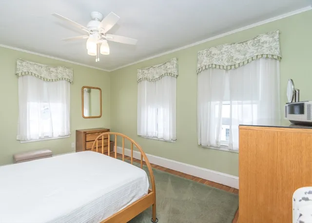 $1,095,000 | 279-281 Ash Street, Waltham, MA 02453