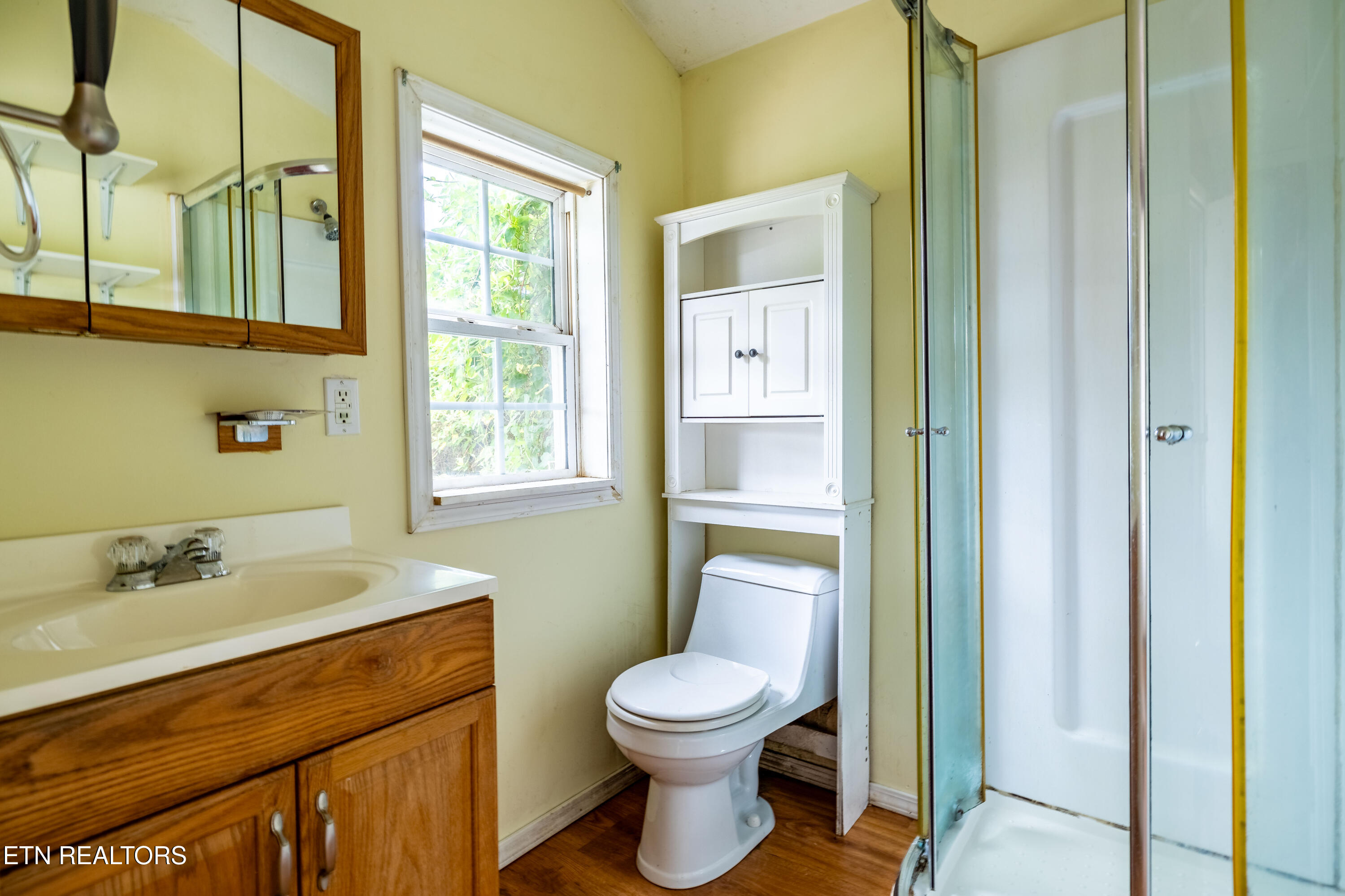 346 Christenson Road Deer Lodge, TN 37726 - Photo 7 of 49 346ChristensonRd-4