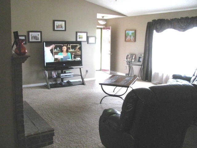 5640 Goodman Road New Harmony, IN 47631 - Photo 5 of 27 Gallery Image 5