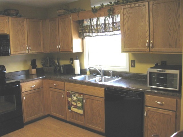 5640 Goodman Road New Harmony, IN 47631 - Photo 7 of 27 Gallery Image 7