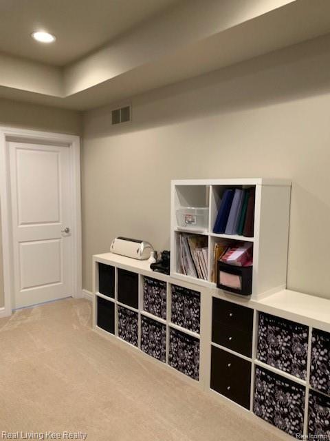 4203 Oak Arbor Crest Court, Unit 16 Rochester, MI 48306 - Photo 23 of 42