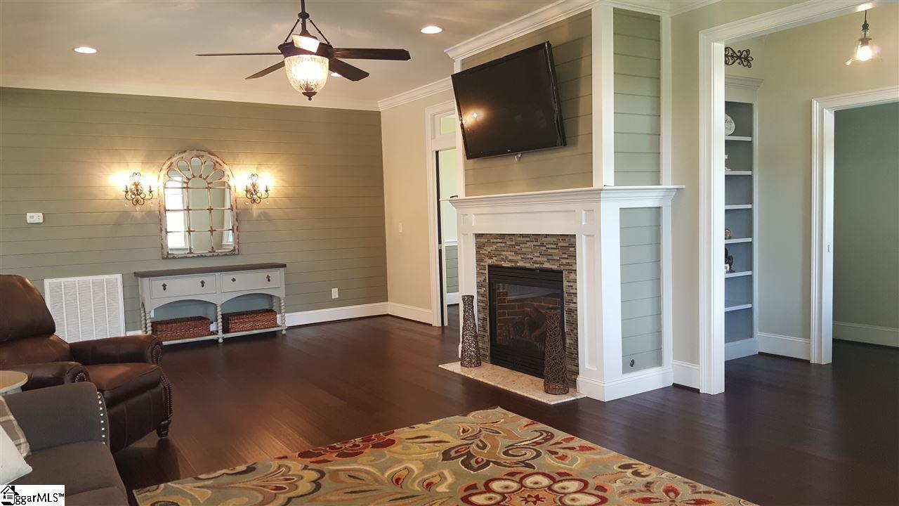 1867 Stewart Dairy Road Gray Court, SC 29645 - Photo 8 of 30 Gallery Image 8