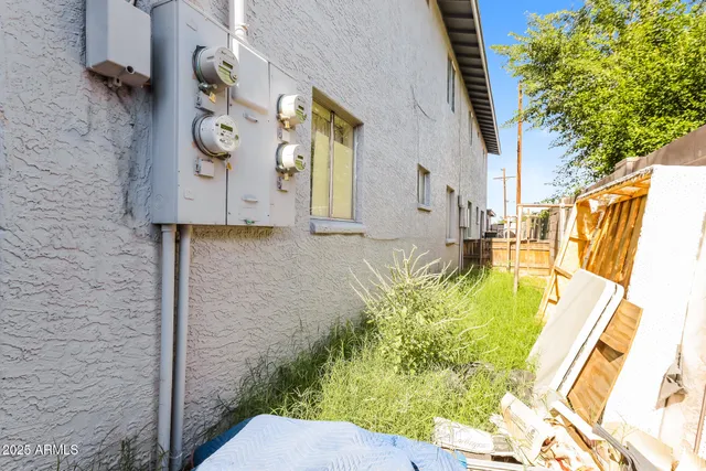 a view of front door