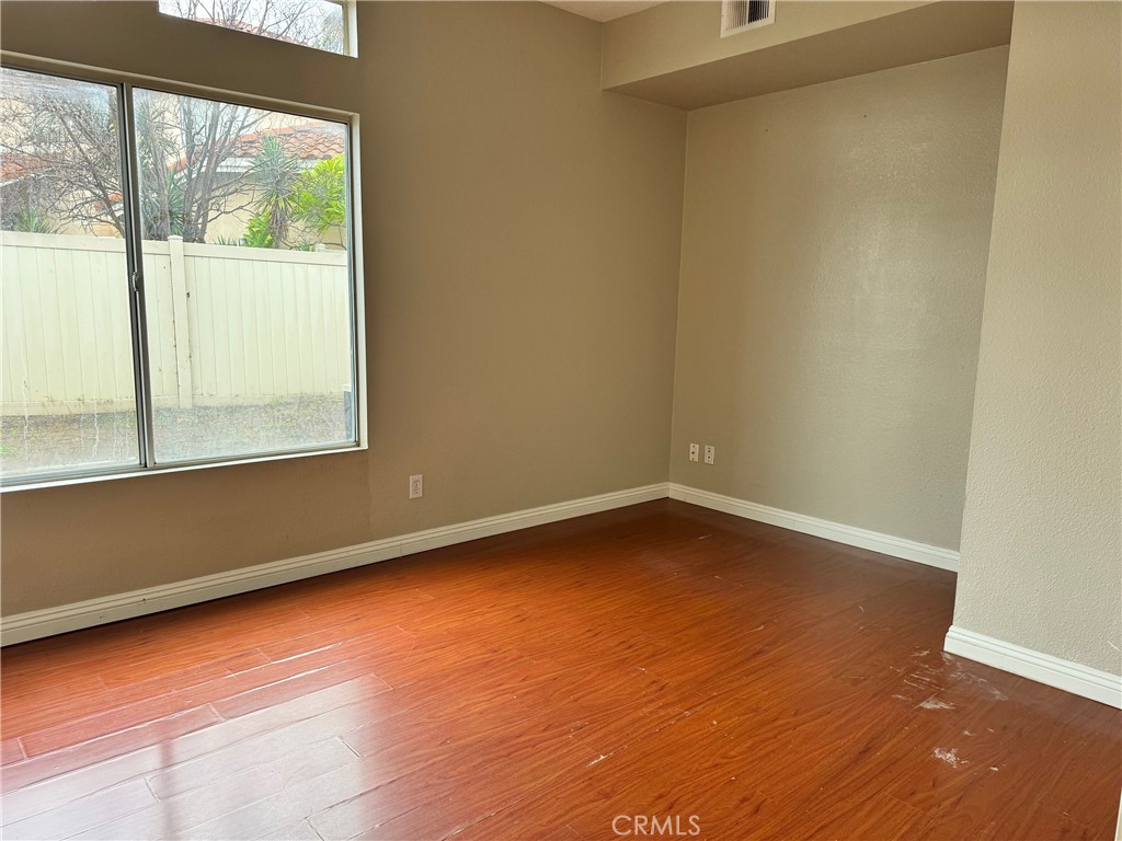 28261 Cornus Court Highland, CA 92346 - Photo 14 of 50