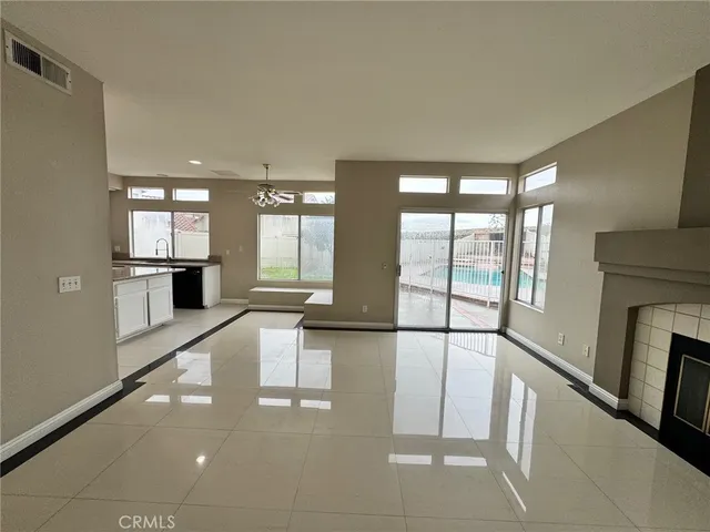 a view of an entryway with an outdoor space