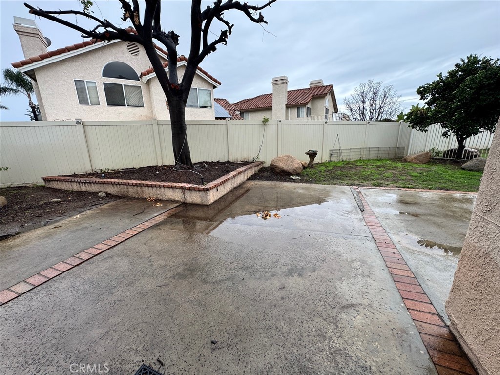 28261 Cornus Court Highland, CA 92346 - Photo 36 of 50