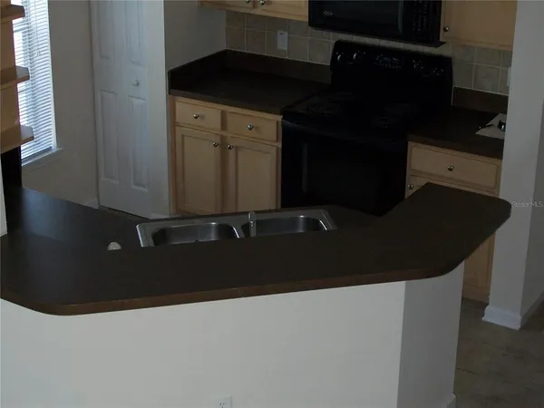 $2,250 | 12807 Madison Pointe Circle, Unit 203, Orlando, FL 32821