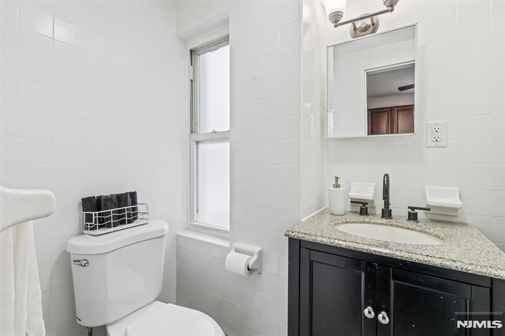 116 Lexington Avenue Dumont, NJ 07628 - Photo 22 of 25