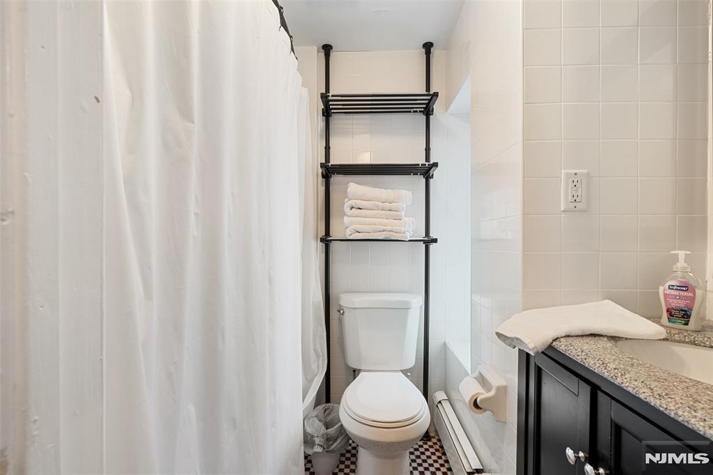 116 Lexington Avenue Dumont, NJ 07628 - Photo 7 of 25