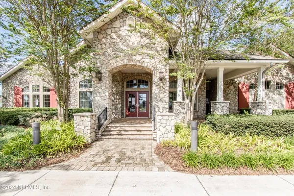 $1,800 | 2100 Pebble Point Drive, Green Cove Springs, FL 32043