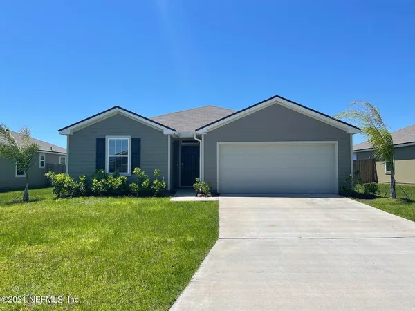 $1,800 | 2100 Pebble Point Drive, Green Cove Springs, FL 32043