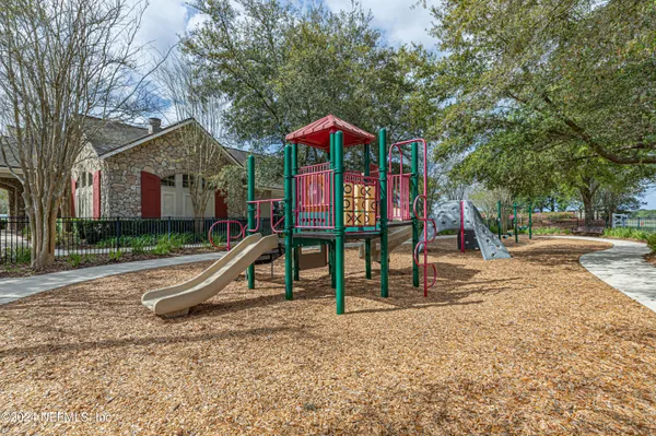 $1,800 | 2100 Pebble Point Drive, Green Cove Springs, FL 32043