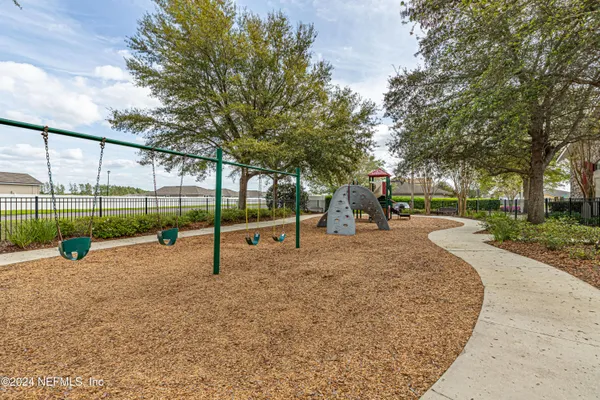 $1,800 | 2100 Pebble Point Drive, Green Cove Springs, FL 32043