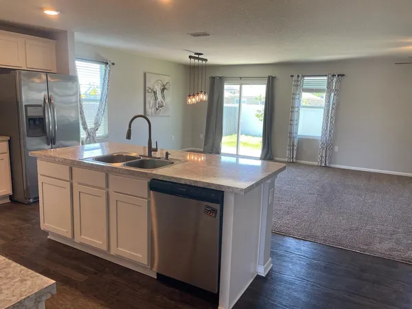 $1,800 | 2100 Pebble Point Drive, Green Cove Springs, FL 32043